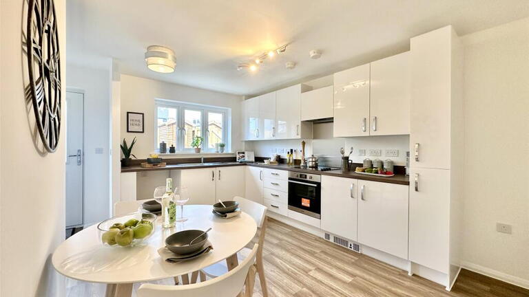 362 Kitchen