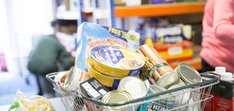 Picture of food in a shopping basket. 