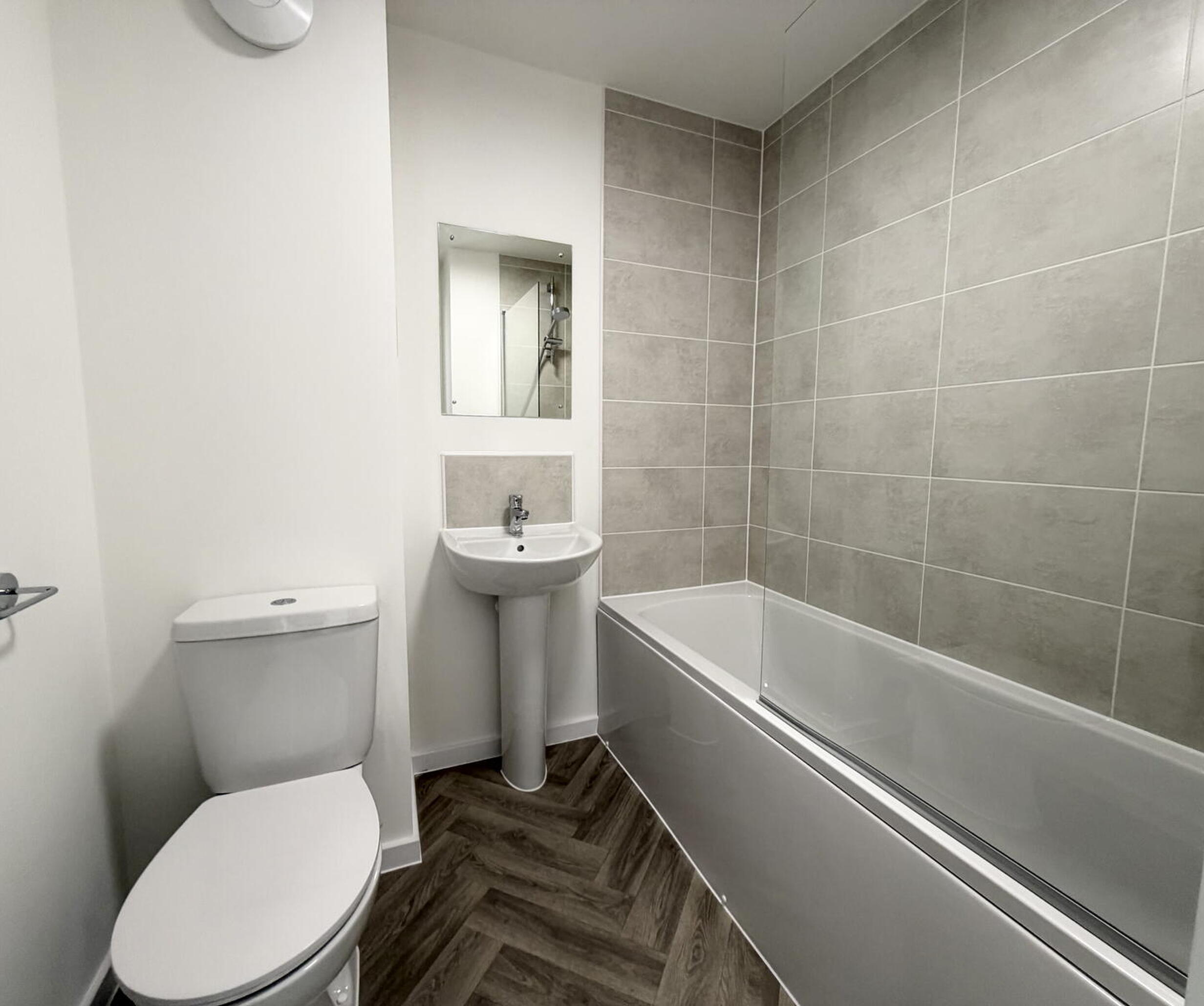 westminster walk bathroom 