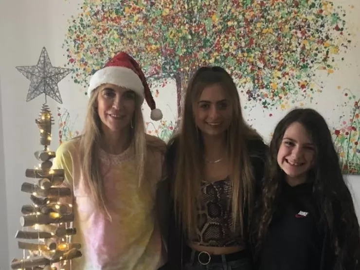 Cherie Glover and girls