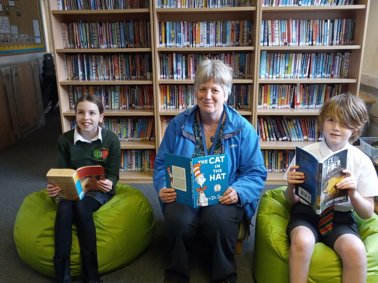 Book vouchers presented for St Peters School
