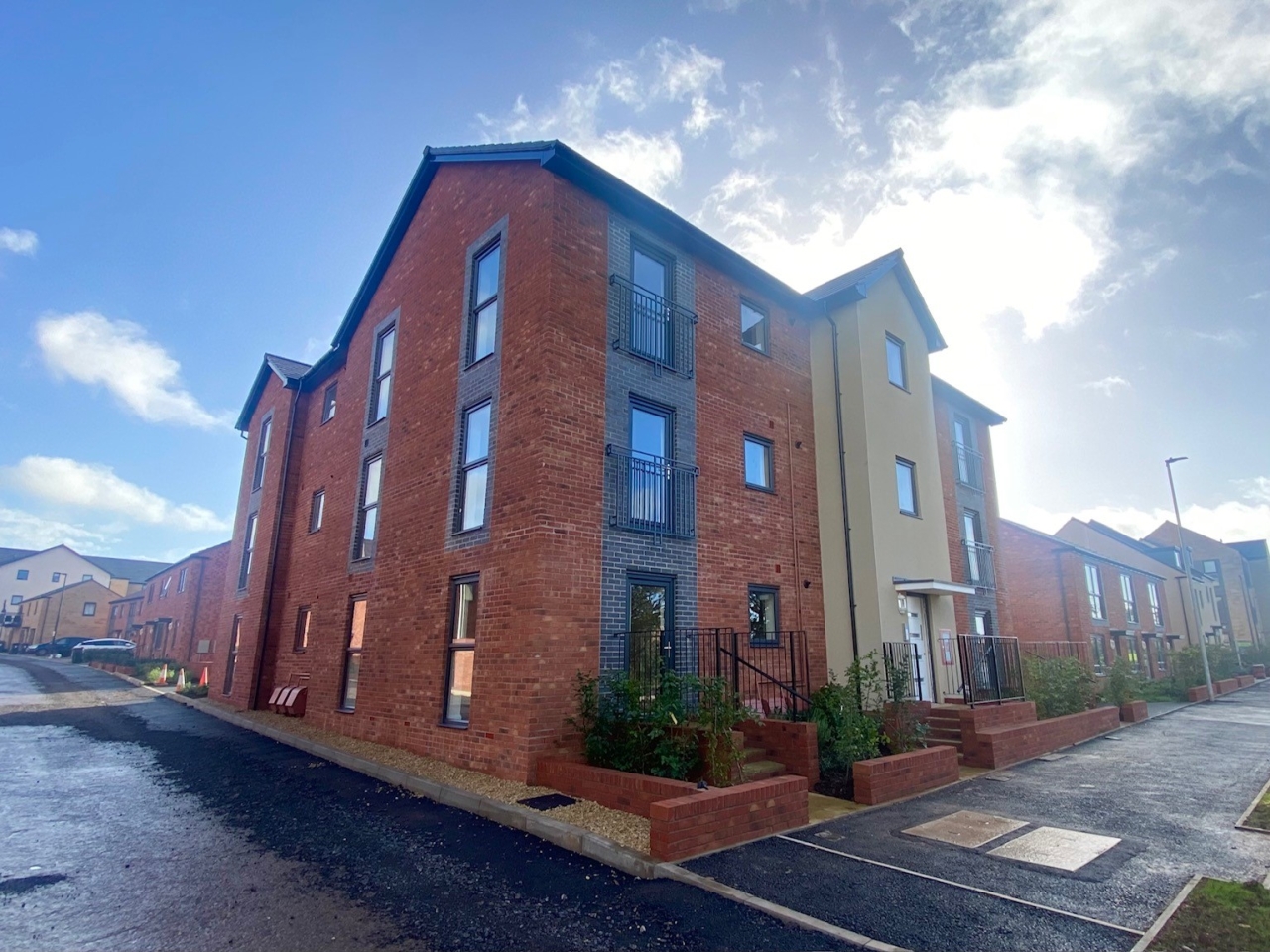 1 Bedroom Ground Floor Apartment LiveWest